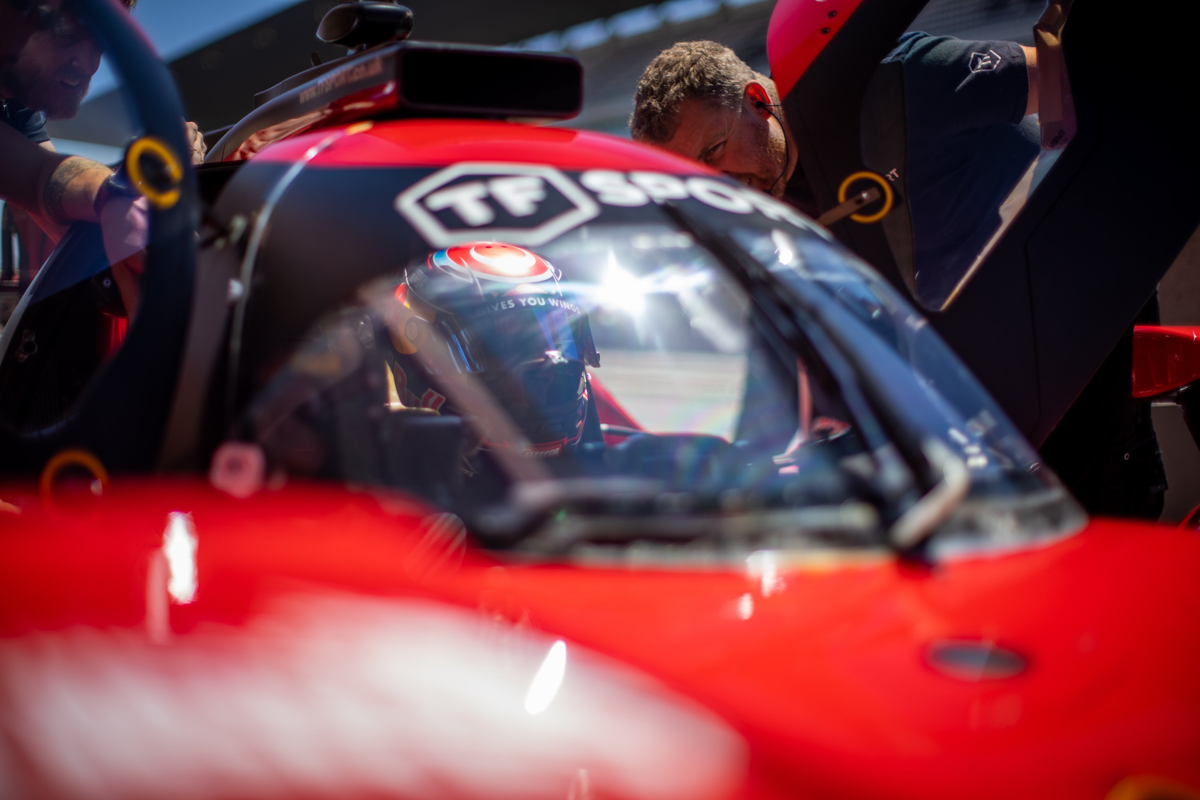Ayhancan Güven en essais avec Racing Team Turkey Endurance Info
