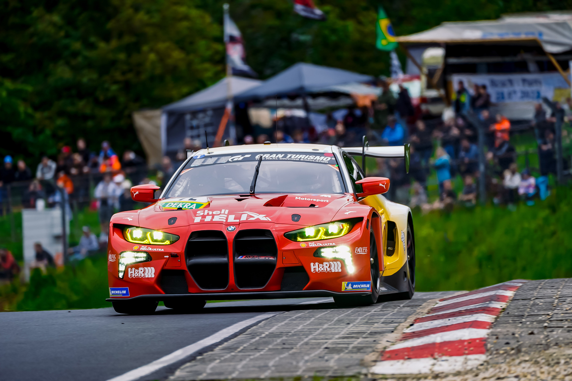 Team Rmg 24 H. du Nürburgring - Max Hesse place BMW M Team RMG en pole position ...