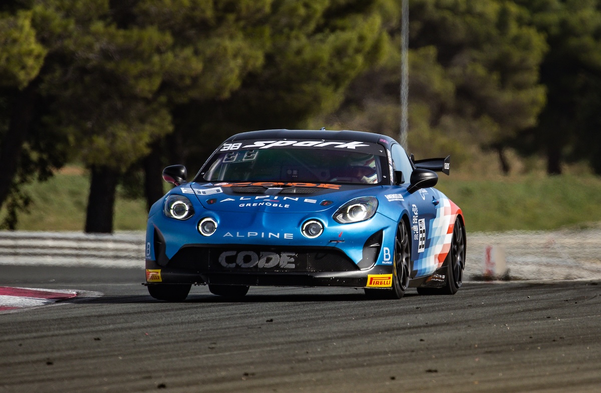 Code Racing Development et Mirage Racing dominent les qualifications au ...