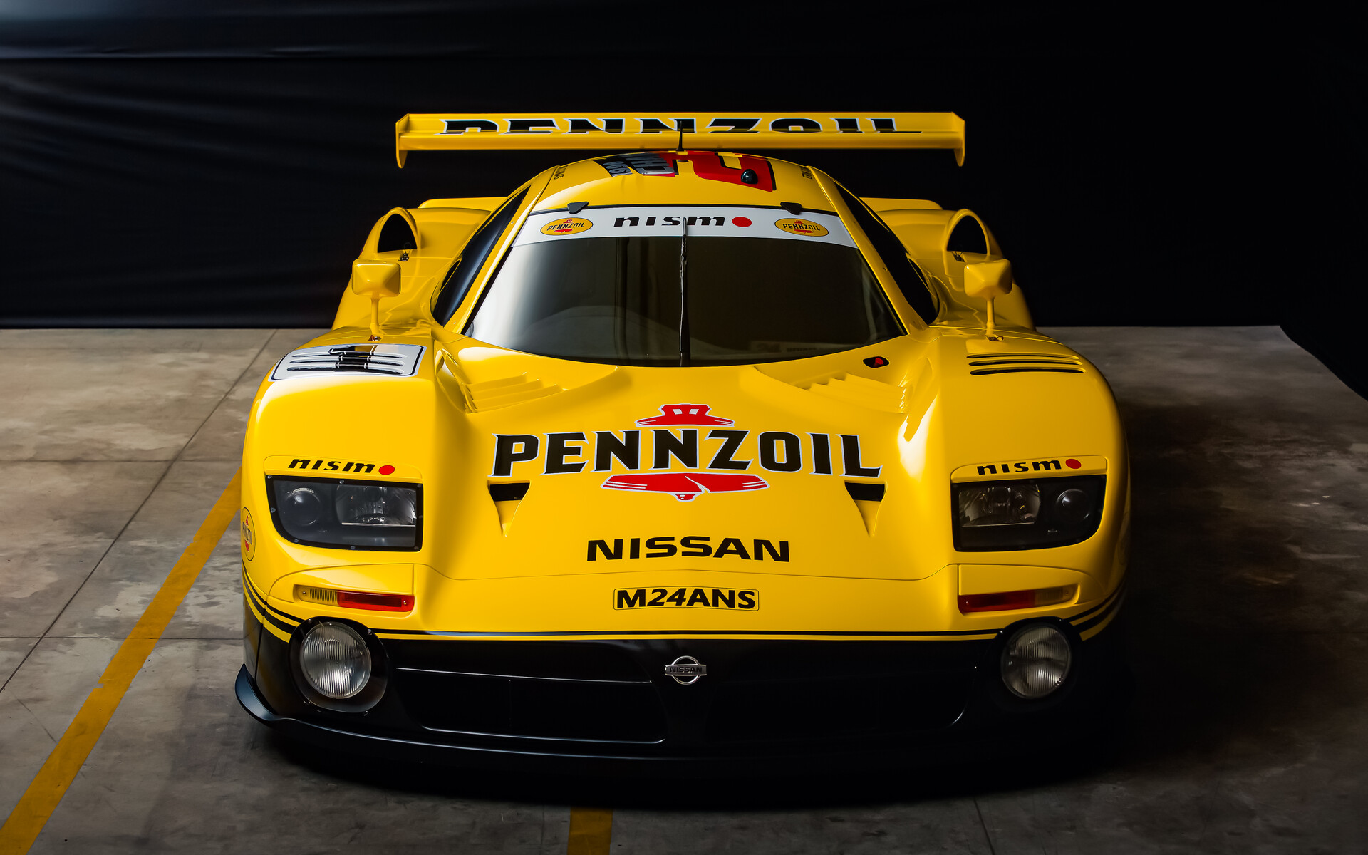 La Nissan R390 GT1 'Pennzoil' d'Erik Comas disponible chez Spark ...
