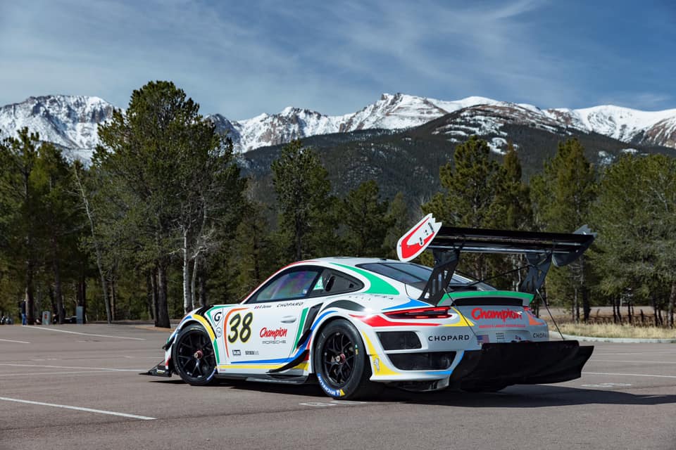 Pikes Peak la Porsche/Champion Racing de Romain Dumas montre ses