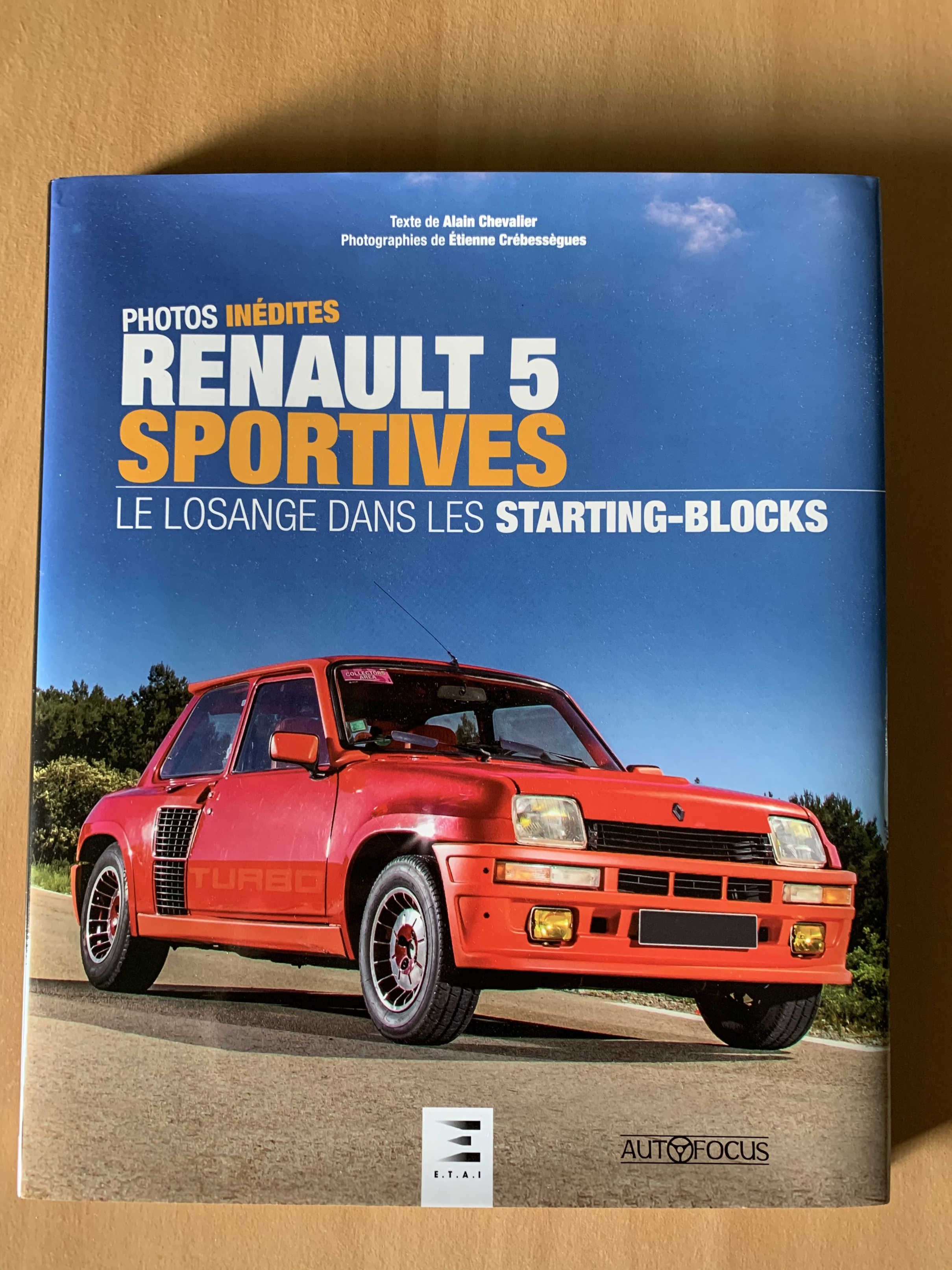 Renault 5 sportives Le losange dans les starting-blocks Autofocus