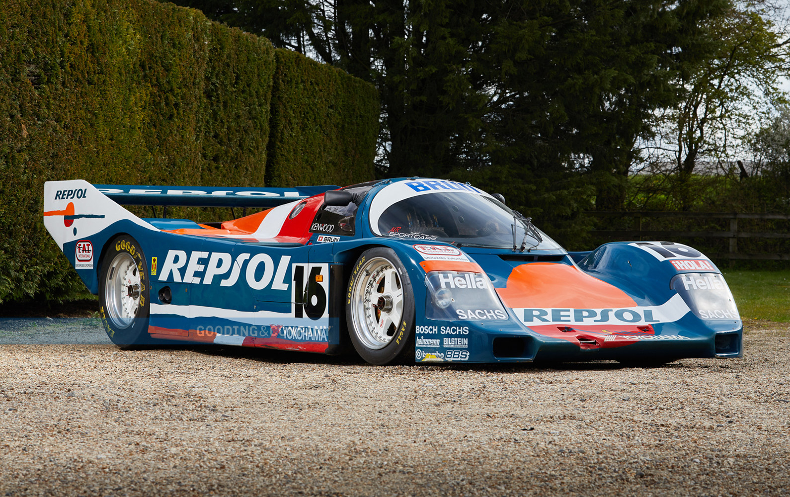 Porsche 962