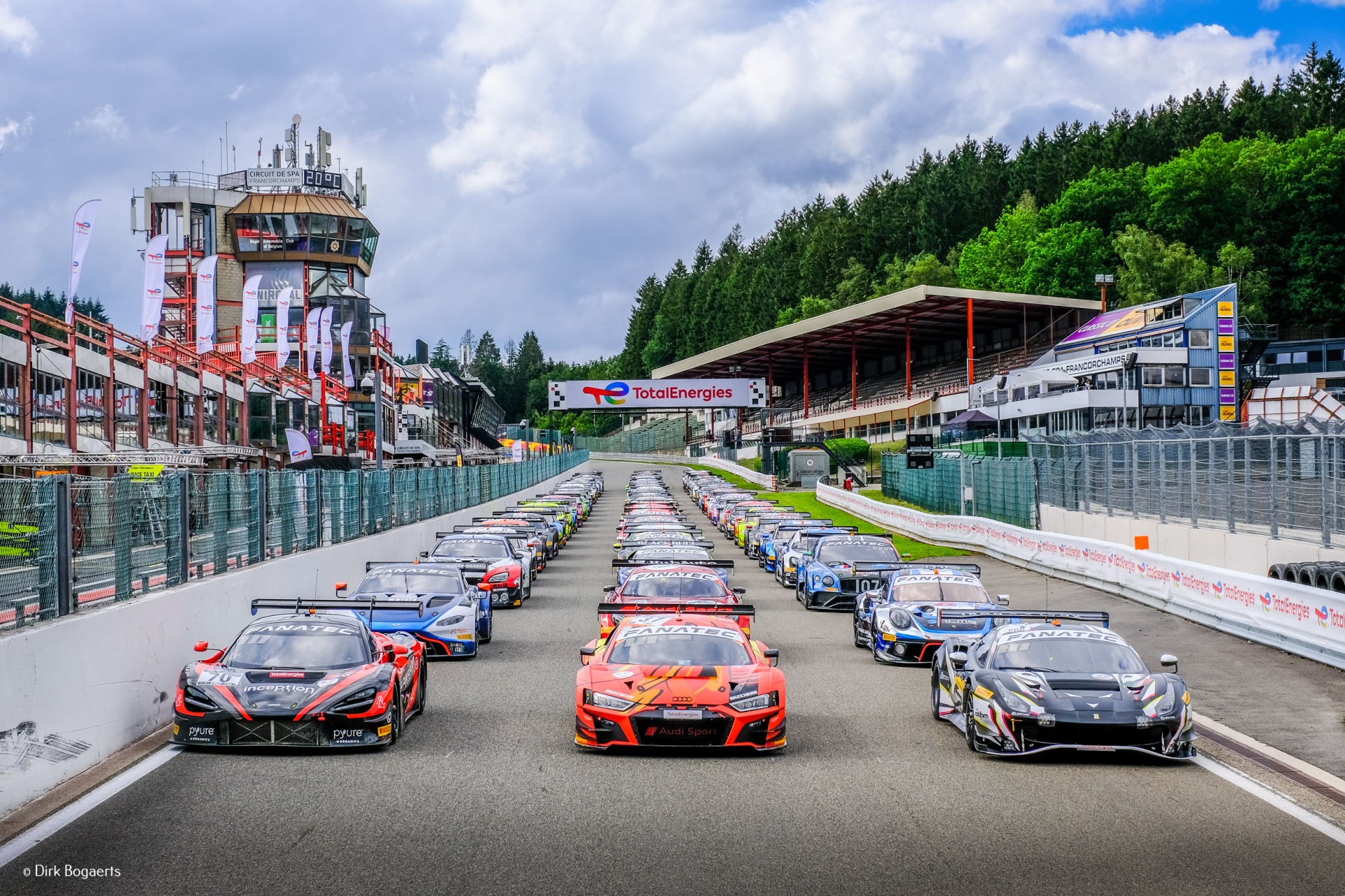 Grid Spa 24