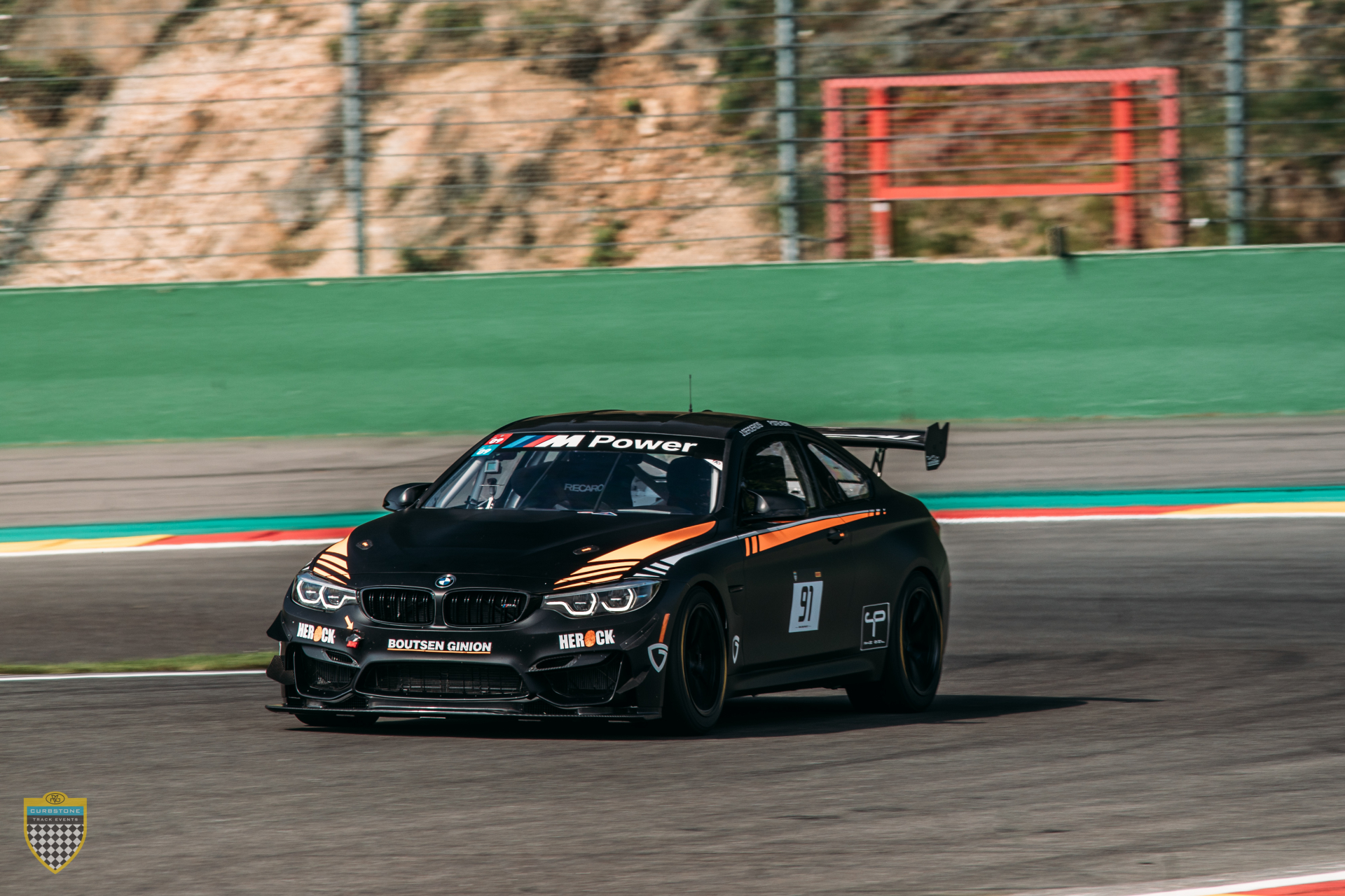 M4 GT4 Boutsen 