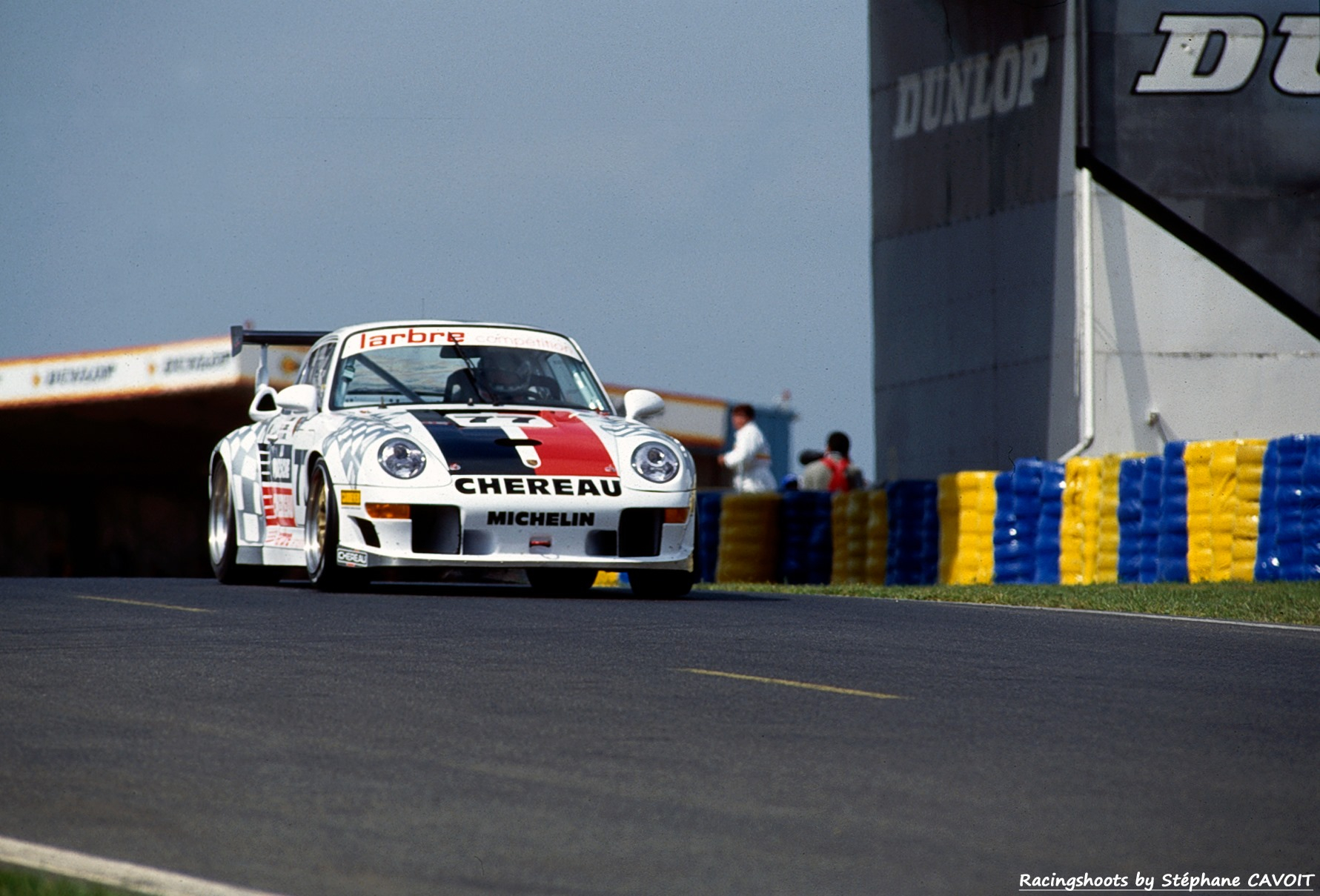 Une Porsche 911 GT2 ex-Chereau Sports à vendre, trois fois